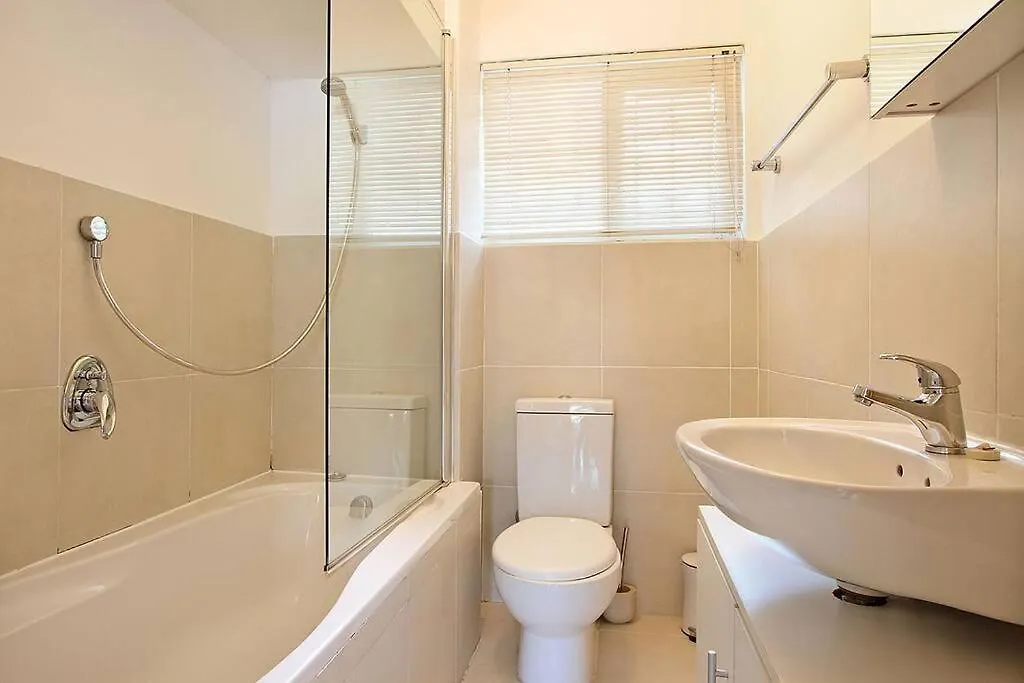 Studio 18 On The Golden Mile Next To V&A Waterfront Cape Town Apartment