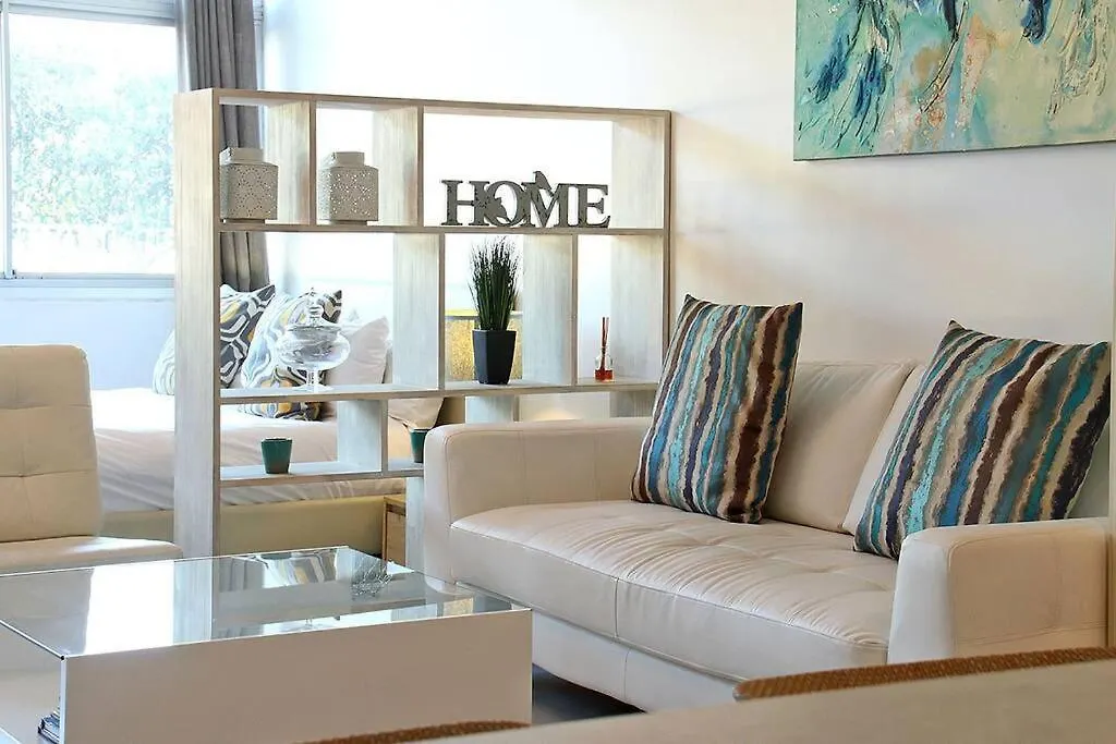 Studio 18 On The Golden Mile Next To V&A Waterfront Cape Town 0*,
